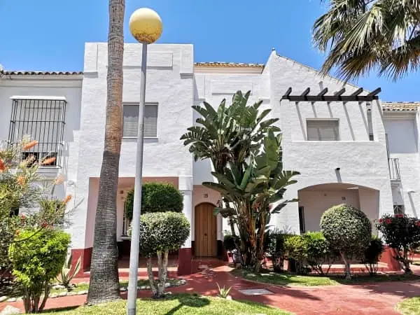 About Us casa costa ballena iii